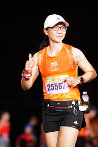 BIB: 25567
                            <button type="button" onclick="openModal(17685460)" class="btn btn-primary btn-sm float-right btn-popup" data-toggle="modal" data-target=".modal-high-quality">
                        <i class="fas fa-shopping-cart"></i> Add to Cart
                    </button>
                                            <button type="button" onclick="isThisMe(17685460, true)" class="btn btn-success btn-sm float-right btn-popup btn-isme hidden" data-toggle="tooltip" data-placement="bottom" title="นี่คือรูปของคุณใช่ไหม คลิกที่นี่เพื่อเอาเข้าอัลบั้ม">
                        <i class="fas fa-plus"></i> Add to album
                    </button>
                    <button type="button" onclick="isThisMe(17685460, false)" class="btn btn-warning btn-sm float-right btn-popup btn-isnotme hidden">
                        <i class="fas fa-ban"></i> Remove from album
                    </button>