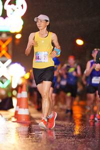 BIB: 443
                            <button type="button" onclick="openModal(17646178)" class="btn btn-primary btn-sm float-right btn-popup" data-toggle="modal" data-target=".modal-high-quality">
                        <i class="fas fa-shopping-cart"></i> Add to Cart
                    </button>
                                            <button type="button" onclick="isThisMe(17646178, true)" class="btn btn-success btn-sm float-right btn-popup btn-isme hidden" data-toggle="tooltip" data-placement="bottom" title="นี่คือรูปของคุณใช่ไหม คลิกที่นี่เพื่อเอาเข้าอัลบั้ม">
                        <i class="fas fa-plus"></i> Add to album
                    </button>
                    <button type="button" onclick="isThisMe(17646178, false)" class="btn btn-warning btn-sm float-right btn-popup btn-isnotme hidden">
                        <i class="fas fa-ban"></i> Remove from album
                    </button>