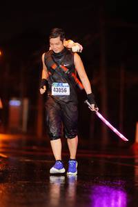 BIB: 43056
                            <button type="button" onclick="openModal(17664111)" class="btn btn-primary btn-sm float-right btn-popup" data-toggle="modal" data-target=".modal-high-quality">
                        <i class="fas fa-shopping-cart"></i> Add to Cart
                    </button>
                                            <button type="button" onclick="isThisMe(17664111, true)" class="btn btn-success btn-sm float-right btn-popup btn-isme hidden" data-toggle="tooltip" data-placement="bottom" title="นี่คือรูปของคุณใช่ไหม คลิกที่นี่เพื่อเอาเข้าอัลบั้ม">
                        <i class="fas fa-plus"></i> Add to album
                    </button>
                    <button type="button" onclick="isThisMe(17664111, false)" class="btn btn-warning btn-sm float-right btn-popup btn-isnotme hidden">
                        <i class="fas fa-ban"></i> Remove from album
                    </button>