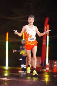 BIB: 20490
                            <button type="button" onclick="openModal(17670768)" class="btn btn-primary btn-sm float-right btn-popup" data-toggle="modal" data-target=".modal-high-quality">
                        <i class="fas fa-shopping-cart"></i> Add to Cart
                    </button>
                                            <button type="button" onclick="isThisMe(17670768, true)" class="btn btn-success btn-sm float-right btn-popup btn-isme hidden" data-toggle="tooltip" data-placement="bottom" title="นี่คือรูปของคุณใช่ไหม คลิกที่นี่เพื่อเอาเข้าอัลบั้ม">
                        <i class="fas fa-plus"></i> Add to album
                    </button>
                    <button type="button" onclick="isThisMe(17670768, false)" class="btn btn-warning btn-sm float-right btn-popup btn-isnotme hidden">
                        <i class="fas fa-ban"></i> Remove from album
                    </button>