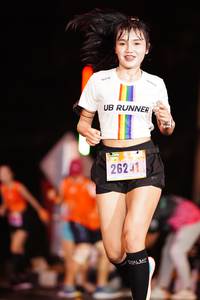 BIB: 26241
                            <button type="button" onclick="openModal(17679369)" class="btn btn-primary btn-sm float-right btn-popup" data-toggle="modal" data-target=".modal-high-quality">
                        <i class="fas fa-shopping-cart"></i> Add to Cart
                    </button>
                                            <button type="button" onclick="isThisMe(17679369, true)" class="btn btn-success btn-sm float-right btn-popup btn-isme hidden" data-toggle="tooltip" data-placement="bottom" title="นี่คือรูปของคุณใช่ไหม คลิกที่นี่เพื่อเอาเข้าอัลบั้ม">
                        <i class="fas fa-plus"></i> Add to album
                    </button>
                    <button type="button" onclick="isThisMe(17679369, false)" class="btn btn-warning btn-sm float-right btn-popup btn-isnotme hidden">
                        <i class="fas fa-ban"></i> Remove from album
                    </button>