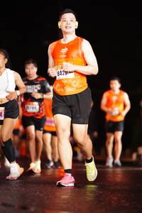 BIB: 842
                            <button type="button" onclick="openModal(17678764)" class="btn btn-primary btn-sm float-right btn-popup" data-toggle="modal" data-target=".modal-high-quality">
                        <i class="fas fa-shopping-cart"></i> Add to Cart
                    </button>
                                            <button type="button" onclick="isThisMe(17678764, true)" class="btn btn-success btn-sm float-right btn-popup btn-isme hidden" data-toggle="tooltip" data-placement="bottom" title="นี่คือรูปของคุณใช่ไหม คลิกที่นี่เพื่อเอาเข้าอัลบั้ม">
                        <i class="fas fa-plus"></i> Add to album
                    </button>
                    <button type="button" onclick="isThisMe(17678764, false)" class="btn btn-warning btn-sm float-right btn-popup btn-isnotme hidden">
                        <i class="fas fa-ban"></i> Remove from album
                    </button>