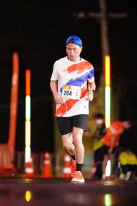 BIB: 204
                            <button type="button" onclick="openModal(17668568)" class="btn btn-primary btn-sm float-right btn-popup" data-toggle="modal" data-target=".modal-high-quality">
                        <i class="fas fa-shopping-cart"></i> Add to Cart
                    </button>
                                            <button type="button" onclick="isThisMe(17668568, true)" class="btn btn-success btn-sm float-right btn-popup btn-isme hidden" data-toggle="tooltip" data-placement="bottom" title="นี่คือรูปของคุณใช่ไหม คลิกที่นี่เพื่อเอาเข้าอัลบั้ม">
                        <i class="fas fa-plus"></i> Add to album
                    </button>
                    <button type="button" onclick="isThisMe(17668568, false)" class="btn btn-warning btn-sm float-right btn-popup btn-isnotme hidden">
                        <i class="fas fa-ban"></i> Remove from album
                    </button>