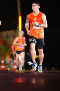 BIB: 2125
                            <button type="button" onclick="openModal(17718043)" class="btn btn-primary btn-sm float-right btn-popup" data-toggle="modal" data-target=".modal-high-quality">
                        <i class="fas fa-shopping-cart"></i> Add to Cart
                    </button>
                                            <button type="button" onclick="isThisMe(17718043, true)" class="btn btn-success btn-sm float-right btn-popup btn-isme hidden" data-toggle="tooltip" data-placement="bottom" title="นี่คือรูปของคุณใช่ไหม คลิกที่นี่เพื่อเอาเข้าอัลบั้ม">
                        <i class="fas fa-plus"></i> Add to album
                    </button>
                    <button type="button" onclick="isThisMe(17718043, false)" class="btn btn-warning btn-sm float-right btn-popup btn-isnotme hidden">
                        <i class="fas fa-ban"></i> Remove from album
                    </button>