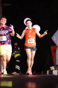 BIB: 233
                            <button type="button" onclick="openModal(17714939)" class="btn btn-primary btn-sm float-right btn-popup" data-toggle="modal" data-target=".modal-high-quality">
                        <i class="fas fa-shopping-cart"></i> Add to Cart
                    </button>
                                            <button type="button" onclick="isThisMe(17714939, true)" class="btn btn-success btn-sm float-right btn-popup btn-isme hidden" data-toggle="tooltip" data-placement="bottom" title="นี่คือรูปของคุณใช่ไหม คลิกที่นี่เพื่อเอาเข้าอัลบั้ม">
                        <i class="fas fa-plus"></i> Add to album
                    </button>
                    <button type="button" onclick="isThisMe(17714939, false)" class="btn btn-warning btn-sm float-right btn-popup btn-isnotme hidden">
                        <i class="fas fa-ban"></i> Remove from album
                    </button>