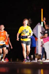 BIB: 20539
                            <button type="button" onclick="openModal(17669204)" class="btn btn-primary btn-sm float-right btn-popup" data-toggle="modal" data-target=".modal-high-quality">
                        <i class="fas fa-shopping-cart"></i> Add to Cart
                    </button>
                                            <button type="button" onclick="isThisMe(17669204, true)" class="btn btn-success btn-sm float-right btn-popup btn-isme hidden" data-toggle="tooltip" data-placement="bottom" title="นี่คือรูปของคุณใช่ไหม คลิกที่นี่เพื่อเอาเข้าอัลบั้ม">
                        <i class="fas fa-plus"></i> Add to album
                    </button>
                    <button type="button" onclick="isThisMe(17669204, false)" class="btn btn-warning btn-sm float-right btn-popup btn-isnotme hidden">
                        <i class="fas fa-ban"></i> Remove from album
                    </button>