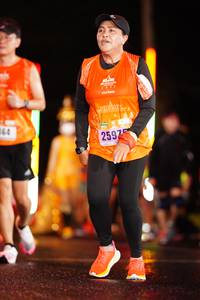 BIB: 164, 2597
                            <button type="button" onclick="openModal(17684900)" class="btn btn-primary btn-sm float-right btn-popup" data-toggle="modal" data-target=".modal-high-quality">
                        <i class="fas fa-shopping-cart"></i> Add to Cart
                    </button>
                                            <button type="button" onclick="isThisMe(17684900, true)" class="btn btn-success btn-sm float-right btn-popup btn-isme hidden" data-toggle="tooltip" data-placement="bottom" title="นี่คือรูปของคุณใช่ไหม คลิกที่นี่เพื่อเอาเข้าอัลบั้ม">
                        <i class="fas fa-plus"></i> Add to album
                    </button>
                    <button type="button" onclick="isThisMe(17684900, false)" class="btn btn-warning btn-sm float-right btn-popup btn-isnotme hidden">
                        <i class="fas fa-ban"></i> Remove from album
                    </button>