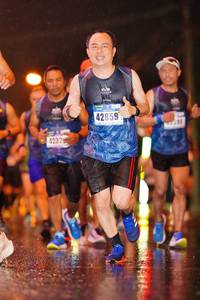 BIB: 42859, 423
                            <button type="button" onclick="openModal(16331016)" class="btn btn-primary btn-sm float-right btn-popup" data-toggle="modal" data-target=".modal-high-quality">
                        <i class="fas fa-shopping-cart"></i> Add to Cart
                    </button>
                                            <button type="button" onclick="isThisMe(16331016, true)" class="btn btn-success btn-sm float-right btn-popup btn-isme hidden" data-toggle="tooltip" data-placement="bottom" title="นี่คือรูปของคุณใช่ไหม คลิกที่นี่เพื่อเอาเข้าอัลบั้ม">
                        <i class="fas fa-plus"></i> Add to album
                    </button>
                    <button type="button" onclick="isThisMe(16331016, false)" class="btn btn-warning btn-sm float-right btn-popup btn-isnotme hidden">
                        <i class="fas fa-ban"></i> Remove from album
                    </button>