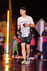 BIB: 4180
                            <button type="button" onclick="openModal(16347538)" class="btn btn-primary btn-sm float-right btn-popup" data-toggle="modal" data-target=".modal-high-quality">
                        <i class="fas fa-shopping-cart"></i> Add to Cart
                    </button>
                                            <button type="button" onclick="isThisMe(16347538, true)" class="btn btn-success btn-sm float-right btn-popup btn-isme hidden" data-toggle="tooltip" data-placement="bottom" title="นี่คือรูปของคุณใช่ไหม คลิกที่นี่เพื่อเอาเข้าอัลบั้ม">
                        <i class="fas fa-plus"></i> Add to album
                    </button>
                    <button type="button" onclick="isThisMe(16347538, false)" class="btn btn-warning btn-sm float-right btn-popup btn-isnotme hidden">
                        <i class="fas fa-ban"></i> Remove from album
                    </button>