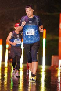 BIB: 43060, 652
                            <button type="button" onclick="openModal(16359864)" class="btn btn-primary btn-sm float-right btn-popup" data-toggle="modal" data-target=".modal-high-quality">
                        <i class="fas fa-shopping-cart"></i> Add to Cart
                    </button>
                                            <button type="button" onclick="isThisMe(16359864, true)" class="btn btn-success btn-sm float-right btn-popup btn-isme hidden" data-toggle="tooltip" data-placement="bottom" title="นี่คือรูปของคุณใช่ไหม คลิกที่นี่เพื่อเอาเข้าอัลบั้ม">
                        <i class="fas fa-plus"></i> Add to album
                    </button>
                    <button type="button" onclick="isThisMe(16359864, false)" class="btn btn-warning btn-sm float-right btn-popup btn-isnotme hidden">
                        <i class="fas fa-ban"></i> Remove from album
                    </button>