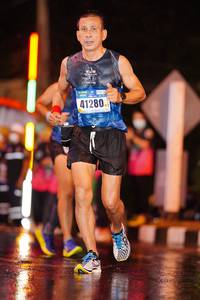 BIB: 41280
                            <button type="button" onclick="openModal(16340275)" class="btn btn-primary btn-sm float-right btn-popup" data-toggle="modal" data-target=".modal-high-quality">
                        <i class="fas fa-shopping-cart"></i> Add to Cart
                    </button>
                                            <button type="button" onclick="isThisMe(16340275, true)" class="btn btn-success btn-sm float-right btn-popup btn-isme hidden" data-toggle="tooltip" data-placement="bottom" title="นี่คือรูปของคุณใช่ไหม คลิกที่นี่เพื่อเอาเข้าอัลบั้ม">
                        <i class="fas fa-plus"></i> Add to album
                    </button>
                    <button type="button" onclick="isThisMe(16340275, false)" class="btn btn-warning btn-sm float-right btn-popup btn-isnotme hidden">
                        <i class="fas fa-ban"></i> Remove from album
                    </button>