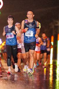 BIB: 4090, 561
                            <button type="button" onclick="openModal(16326629)" class="btn btn-primary btn-sm float-right btn-popup" data-toggle="modal" data-target=".modal-high-quality">
                        <i class="fas fa-shopping-cart"></i> Add to Cart
                    </button>
                                            <button type="button" onclick="isThisMe(16326629, true)" class="btn btn-success btn-sm float-right btn-popup btn-isme hidden" data-toggle="tooltip" data-placement="bottom" title="นี่คือรูปของคุณใช่ไหม คลิกที่นี่เพื่อเอาเข้าอัลบั้ม">
                        <i class="fas fa-plus"></i> Add to album
                    </button>
                    <button type="button" onclick="isThisMe(16326629, false)" class="btn btn-warning btn-sm float-right btn-popup btn-isnotme hidden">
                        <i class="fas fa-ban"></i> Remove from album
                    </button>