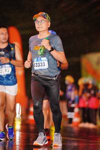 BIB: 43333, 2385
                            <button type="button" onclick="openModal(16351782)" class="btn btn-primary btn-sm float-right btn-popup" data-toggle="modal" data-target=".modal-high-quality">
                        <i class="fas fa-shopping-cart"></i> Add to Cart
                    </button>
                                            <button type="button" onclick="isThisMe(16351782, true)" class="btn btn-success btn-sm float-right btn-popup btn-isme hidden" data-toggle="tooltip" data-placement="bottom" title="นี่คือรูปของคุณใช่ไหม คลิกที่นี่เพื่อเอาเข้าอัลบั้ม">
                        <i class="fas fa-plus"></i> Add to album
                    </button>
                    <button type="button" onclick="isThisMe(16351782, false)" class="btn btn-warning btn-sm float-right btn-popup btn-isnotme hidden">
                        <i class="fas fa-ban"></i> Remove from album
                    </button>