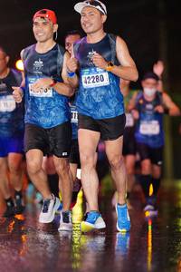 BIB: 42280
                            <button type="button" onclick="openModal(16331200)" class="btn btn-primary btn-sm float-right btn-popup" data-toggle="modal" data-target=".modal-high-quality">
                        <i class="fas fa-shopping-cart"></i> Add to Cart
                    </button>
                                            <button type="button" onclick="isThisMe(16331200, true)" class="btn btn-success btn-sm float-right btn-popup btn-isme hidden" data-toggle="tooltip" data-placement="bottom" title="นี่คือรูปของคุณใช่ไหม คลิกที่นี่เพื่อเอาเข้าอัลบั้ม">
                        <i class="fas fa-plus"></i> Add to album
                    </button>
                    <button type="button" onclick="isThisMe(16331200, false)" class="btn btn-warning btn-sm float-right btn-popup btn-isnotme hidden">
                        <i class="fas fa-ban"></i> Remove from album
                    </button>