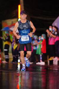 BIB: 41421
                            <button type="button" onclick="openModal(16333107)" class="btn btn-primary btn-sm float-right btn-popup" data-toggle="modal" data-target=".modal-high-quality">
                        <i class="fas fa-shopping-cart"></i> Add to Cart
                    </button>
                                            <button type="button" onclick="isThisMe(16333107, true)" class="btn btn-success btn-sm float-right btn-popup btn-isme hidden" data-toggle="tooltip" data-placement="bottom" title="นี่คือรูปของคุณใช่ไหม คลิกที่นี่เพื่อเอาเข้าอัลบั้ม">
                        <i class="fas fa-plus"></i> Add to album
                    </button>
                    <button type="button" onclick="isThisMe(16333107, false)" class="btn btn-warning btn-sm float-right btn-popup btn-isnotme hidden">
                        <i class="fas fa-ban"></i> Remove from album
                    </button>