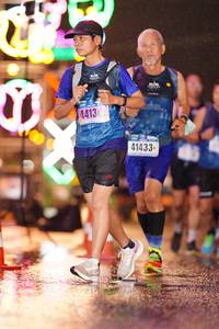 BIB: 4413
                            <button type="button" onclick="openModal(16364142)" class="btn btn-primary btn-sm float-right btn-popup" data-toggle="modal" data-target=".modal-high-quality">
                        <i class="fas fa-shopping-cart"></i> Add to Cart
                    </button>
                                            <button type="button" onclick="isThisMe(16364142, true)" class="btn btn-success btn-sm float-right btn-popup btn-isme hidden" data-toggle="tooltip" data-placement="bottom" title="นี่คือรูปของคุณใช่ไหม คลิกที่นี่เพื่อเอาเข้าอัลบั้ม">
                        <i class="fas fa-plus"></i> Add to album
                    </button>
                    <button type="button" onclick="isThisMe(16364142, false)" class="btn btn-warning btn-sm float-right btn-popup btn-isnotme hidden">
                        <i class="fas fa-ban"></i> Remove from album
                    </button>