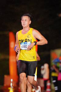 BIB: 4102
                            <button type="button" onclick="openModal(16322386)" class="btn btn-primary btn-sm float-right btn-popup" data-toggle="modal" data-target=".modal-high-quality">
                        <i class="fas fa-shopping-cart"></i> Add to Cart
                    </button>
                                            <button type="button" onclick="isThisMe(16322386, true)" class="btn btn-success btn-sm float-right btn-popup btn-isme hidden" data-toggle="tooltip" data-placement="bottom" title="นี่คือรูปของคุณใช่ไหม คลิกที่นี่เพื่อเอาเข้าอัลบั้ม">
                        <i class="fas fa-plus"></i> Add to album
                    </button>
                    <button type="button" onclick="isThisMe(16322386, false)" class="btn btn-warning btn-sm float-right btn-popup btn-isnotme hidden">
                        <i class="fas fa-ban"></i> Remove from album
                    </button>