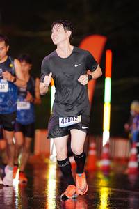 BIB: 40802
                            <button type="button" onclick="openModal(16348347)" class="btn btn-primary btn-sm float-right btn-popup" data-toggle="modal" data-target=".modal-high-quality">
                        <i class="fas fa-shopping-cart"></i> Add to Cart
                    </button>
                                            <button type="button" onclick="isThisMe(16348347, true)" class="btn btn-success btn-sm float-right btn-popup btn-isme hidden" data-toggle="tooltip" data-placement="bottom" title="นี่คือรูปของคุณใช่ไหม คลิกที่นี่เพื่อเอาเข้าอัลบั้ม">
                        <i class="fas fa-plus"></i> Add to album
                    </button>
                    <button type="button" onclick="isThisMe(16348347, false)" class="btn btn-warning btn-sm float-right btn-popup btn-isnotme hidden">
                        <i class="fas fa-ban"></i> Remove from album
                    </button>