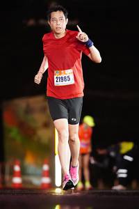 BIB: 21985
                            <button type="button" onclick="openModal(16453685)" class="btn btn-primary btn-sm float-right btn-popup" data-toggle="modal" data-target=".modal-high-quality">
                        <i class="fas fa-shopping-cart"></i> Add to Cart
                    </button>
                                            <button type="button" onclick="isThisMe(16453685, true)" class="btn btn-success btn-sm float-right btn-popup btn-isme hidden" data-toggle="tooltip" data-placement="bottom" title="นี่คือรูปของคุณใช่ไหม คลิกที่นี่เพื่อเอาเข้าอัลบั้ม">
                        <i class="fas fa-plus"></i> Add to album
                    </button>
                    <button type="button" onclick="isThisMe(16453685, false)" class="btn btn-warning btn-sm float-right btn-popup btn-isnotme hidden">
                        <i class="fas fa-ban"></i> Remove from album
                    </button>