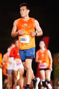 BIB: 2106
                            <button type="button" onclick="openModal(16474626)" class="btn btn-primary btn-sm float-right btn-popup" data-toggle="modal" data-target=".modal-high-quality">
                        <i class="fas fa-shopping-cart"></i> Add to Cart
                    </button>
                                            <button type="button" onclick="isThisMe(16474626, true)" class="btn btn-success btn-sm float-right btn-popup btn-isme hidden" data-toggle="tooltip" data-placement="bottom" title="นี่คือรูปของคุณใช่ไหม คลิกที่นี่เพื่อเอาเข้าอัลบั้ม">
                        <i class="fas fa-plus"></i> Add to album
                    </button>
                    <button type="button" onclick="isThisMe(16474626, false)" class="btn btn-warning btn-sm float-right btn-popup btn-isnotme hidden">
                        <i class="fas fa-ban"></i> Remove from album
                    </button>