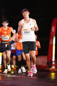 BIB: 23457, 21384
                            <button type="button" onclick="openModal(16423818)" class="btn btn-primary btn-sm float-right btn-popup" data-toggle="modal" data-target=".modal-high-quality">
                        <i class="fas fa-shopping-cart"></i> Add to Cart
                    </button>
                                            <button type="button" onclick="isThisMe(16423818, true)" class="btn btn-success btn-sm float-right btn-popup btn-isme hidden" data-toggle="tooltip" data-placement="bottom" title="นี่คือรูปของคุณใช่ไหม คลิกที่นี่เพื่อเอาเข้าอัลบั้ม">
                        <i class="fas fa-plus"></i> Add to album
                    </button>
                    <button type="button" onclick="isThisMe(16423818, false)" class="btn btn-warning btn-sm float-right btn-popup btn-isnotme hidden">
                        <i class="fas fa-ban"></i> Remove from album
                    </button>