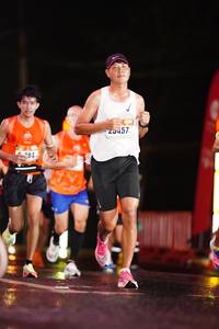 BIB: 457, 284
                            <button type="button" onclick="openModal(16423762)" class="btn btn-primary btn-sm float-right btn-popup" data-toggle="modal" data-target=".modal-high-quality">
                        <i class="fas fa-shopping-cart"></i> Add to Cart
                    </button>
                                            <button type="button" onclick="isThisMe(16423762, true)" class="btn btn-success btn-sm float-right btn-popup btn-isme hidden" data-toggle="tooltip" data-placement="bottom" title="นี่คือรูปของคุณใช่ไหม คลิกที่นี่เพื่อเอาเข้าอัลบั้ม">
                        <i class="fas fa-plus"></i> Add to album
                    </button>
                    <button type="button" onclick="isThisMe(16423762, false)" class="btn btn-warning btn-sm float-right btn-popup btn-isnotme hidden">
                        <i class="fas fa-ban"></i> Remove from album
                    </button>