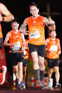 BIB: 24250
                            <button type="button" onclick="openModal(16480685)" class="btn btn-primary btn-sm float-right btn-popup" data-toggle="modal" data-target=".modal-high-quality">
                        <i class="fas fa-shopping-cart"></i> Add to Cart
                    </button>
                                            <button type="button" onclick="isThisMe(16480685, true)" class="btn btn-success btn-sm float-right btn-popup btn-isme hidden" data-toggle="tooltip" data-placement="bottom" title="นี่คือรูปของคุณใช่ไหม คลิกที่นี่เพื่อเอาเข้าอัลบั้ม">
                        <i class="fas fa-plus"></i> Add to album
                    </button>
                    <button type="button" onclick="isThisMe(16480685, false)" class="btn btn-warning btn-sm float-right btn-popup btn-isnotme hidden">
                        <i class="fas fa-ban"></i> Remove from album
                    </button>