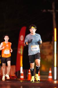 BIB: 21460, 20923
                            <button type="button" onclick="openModal(16431055)" class="btn btn-primary btn-sm float-right btn-popup" data-toggle="modal" data-target=".modal-high-quality">
                        <i class="fas fa-shopping-cart"></i> Add to Cart
                    </button>
                                            <button type="button" onclick="isThisMe(16431055, true)" class="btn btn-success btn-sm float-right btn-popup btn-isme hidden" data-toggle="tooltip" data-placement="bottom" title="นี่คือรูปของคุณใช่ไหม คลิกที่นี่เพื่อเอาเข้าอัลบั้ม">
                        <i class="fas fa-plus"></i> Add to album
                    </button>
                    <button type="button" onclick="isThisMe(16431055, false)" class="btn btn-warning btn-sm float-right btn-popup btn-isnotme hidden">
                        <i class="fas fa-ban"></i> Remove from album
                    </button>