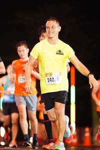 BIB: 226, 2421
                            <button type="button" onclick="openModal(16472002)" class="btn btn-primary btn-sm float-right btn-popup" data-toggle="modal" data-target=".modal-high-quality">
                        <i class="fas fa-shopping-cart"></i> Add to Cart
                    </button>
                                            <button type="button" onclick="isThisMe(16472002, true)" class="btn btn-success btn-sm float-right btn-popup btn-isme hidden" data-toggle="tooltip" data-placement="bottom" title="นี่คือรูปของคุณใช่ไหม คลิกที่นี่เพื่อเอาเข้าอัลบั้ม">
                        <i class="fas fa-plus"></i> Add to album
                    </button>
                    <button type="button" onclick="isThisMe(16472002, false)" class="btn btn-warning btn-sm float-right btn-popup btn-isnotme hidden">
                        <i class="fas fa-ban"></i> Remove from album
                    </button>