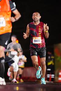 BIB: 20411
                            <button type="button" onclick="openModal(16435373)" class="btn btn-primary btn-sm float-right btn-popup" data-toggle="modal" data-target=".modal-high-quality">
                        <i class="fas fa-shopping-cart"></i> Add to Cart
                    </button>
                                            <button type="button" onclick="isThisMe(16435373, true)" class="btn btn-success btn-sm float-right btn-popup btn-isme hidden" data-toggle="tooltip" data-placement="bottom" title="นี่คือรูปของคุณใช่ไหม คลิกที่นี่เพื่อเอาเข้าอัลบั้ม">
                        <i class="fas fa-plus"></i> Add to album
                    </button>
                    <button type="button" onclick="isThisMe(16435373, false)" class="btn btn-warning btn-sm float-right btn-popup btn-isnotme hidden">
                        <i class="fas fa-ban"></i> Remove from album
                    </button>