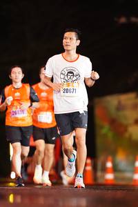 BIB: 20671, 26435
                            <button type="button" onclick="openModal(16463267)" class="btn btn-primary btn-sm float-right btn-popup" data-toggle="modal" data-target=".modal-high-quality">
                        <i class="fas fa-shopping-cart"></i> Add to Cart
                    </button>
                                            <button type="button" onclick="isThisMe(16463267, true)" class="btn btn-success btn-sm float-right btn-popup btn-isme hidden" data-toggle="tooltip" data-placement="bottom" title="นี่คือรูปของคุณใช่ไหม คลิกที่นี่เพื่อเอาเข้าอัลบั้ม">
                        <i class="fas fa-plus"></i> Add to album
                    </button>
                    <button type="button" onclick="isThisMe(16463267, false)" class="btn btn-warning btn-sm float-right btn-popup btn-isnotme hidden">
                        <i class="fas fa-ban"></i> Remove from album
                    </button>