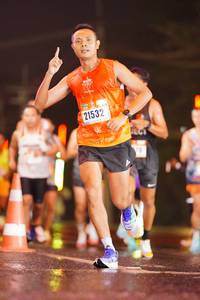 BIB: 21532
                            <button type="button" onclick="openModal(16402095)" class="btn btn-primary btn-sm float-right btn-popup" data-toggle="modal" data-target=".modal-high-quality">
                        <i class="fas fa-shopping-cart"></i> Add to Cart
                    </button>
                                            <button type="button" onclick="isThisMe(16402095, true)" class="btn btn-success btn-sm float-right btn-popup btn-isme hidden" data-toggle="tooltip" data-placement="bottom" title="นี่คือรูปของคุณใช่ไหม คลิกที่นี่เพื่อเอาเข้าอัลบั้ม">
                        <i class="fas fa-plus"></i> Add to album
                    </button>
                    <button type="button" onclick="isThisMe(16402095, false)" class="btn btn-warning btn-sm float-right btn-popup btn-isnotme hidden">
                        <i class="fas fa-ban"></i> Remove from album
                    </button>