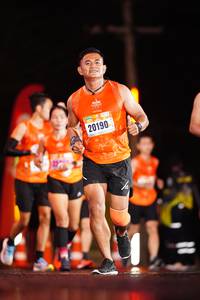 BIB: 20190
                            <button type="button" onclick="openModal(16484408)" class="btn btn-primary btn-sm float-right btn-popup" data-toggle="modal" data-target=".modal-high-quality">
                        <i class="fas fa-shopping-cart"></i> Add to Cart
                    </button>
                                            <button type="button" onclick="isThisMe(16484408, true)" class="btn btn-success btn-sm float-right btn-popup btn-isme hidden" data-toggle="tooltip" data-placement="bottom" title="นี่คือรูปของคุณใช่ไหม คลิกที่นี่เพื่อเอาเข้าอัลบั้ม">
                        <i class="fas fa-plus"></i> Add to album
                    </button>
                    <button type="button" onclick="isThisMe(16484408, false)" class="btn btn-warning btn-sm float-right btn-popup btn-isnotme hidden">
                        <i class="fas fa-ban"></i> Remove from album
                    </button>