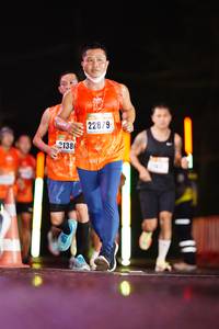 BIB: 22879, 2138
                            <button type="button" onclick="openModal(16429092)" class="btn btn-primary btn-sm float-right btn-popup" data-toggle="modal" data-target=".modal-high-quality">
                        <i class="fas fa-shopping-cart"></i> Add to Cart
                    </button>
                                            <button type="button" onclick="isThisMe(16429092, true)" class="btn btn-success btn-sm float-right btn-popup btn-isme hidden" data-toggle="tooltip" data-placement="bottom" title="นี่คือรูปของคุณใช่ไหม คลิกที่นี่เพื่อเอาเข้าอัลบั้ม">
                        <i class="fas fa-plus"></i> Add to album
                    </button>
                    <button type="button" onclick="isThisMe(16429092, false)" class="btn btn-warning btn-sm float-right btn-popup btn-isnotme hidden">
                        <i class="fas fa-ban"></i> Remove from album
                    </button>