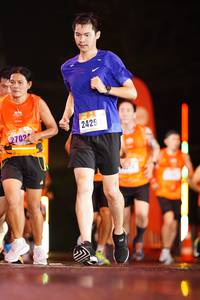 BIB: 2702, 2429
                            <button type="button" onclick="openModal(16480570)" class="btn btn-primary btn-sm float-right btn-popup" data-toggle="modal" data-target=".modal-high-quality">
                        <i class="fas fa-shopping-cart"></i> Add to Cart
                    </button>
                                            <button type="button" onclick="isThisMe(16480570, true)" class="btn btn-success btn-sm float-right btn-popup btn-isme hidden" data-toggle="tooltip" data-placement="bottom" title="นี่คือรูปของคุณใช่ไหม คลิกที่นี่เพื่อเอาเข้าอัลบั้ม">
                        <i class="fas fa-plus"></i> Add to album
                    </button>
                    <button type="button" onclick="isThisMe(16480570, false)" class="btn btn-warning btn-sm float-right btn-popup btn-isnotme hidden">
                        <i class="fas fa-ban"></i> Remove from album
                    </button>