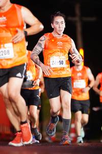 BIB: 208, 250
                            <button type="button" onclick="openModal(16480645)" class="btn btn-primary btn-sm float-right btn-popup" data-toggle="modal" data-target=".modal-high-quality">
                        <i class="fas fa-shopping-cart"></i> Add to Cart
                    </button>
                                            <button type="button" onclick="isThisMe(16480645, true)" class="btn btn-success btn-sm float-right btn-popup btn-isme hidden" data-toggle="tooltip" data-placement="bottom" title="นี่คือรูปของคุณใช่ไหม คลิกที่นี่เพื่อเอาเข้าอัลบั้ม">
                        <i class="fas fa-plus"></i> Add to album
                    </button>
                    <button type="button" onclick="isThisMe(16480645, false)" class="btn btn-warning btn-sm float-right btn-popup btn-isnotme hidden">
                        <i class="fas fa-ban"></i> Remove from album
                    </button>