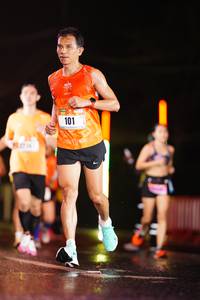 BIB: 101
                            <button type="button" onclick="openModal(16418887)" class="btn btn-primary btn-sm float-right btn-popup" data-toggle="modal" data-target=".modal-high-quality">
                        <i class="fas fa-shopping-cart"></i> Add to Cart
                    </button>
                                            <button type="button" onclick="isThisMe(16418887, true)" class="btn btn-success btn-sm float-right btn-popup btn-isme hidden" data-toggle="tooltip" data-placement="bottom" title="นี่คือรูปของคุณใช่ไหม คลิกที่นี่เพื่อเอาเข้าอัลบั้ม">
                        <i class="fas fa-plus"></i> Add to album
                    </button>
                    <button type="button" onclick="isThisMe(16418887, false)" class="btn btn-warning btn-sm float-right btn-popup btn-isnotme hidden">
                        <i class="fas fa-ban"></i> Remove from album
                    </button>