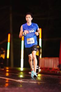 BIB: 400, 21939
                            <button type="button" onclick="openModal(16416817)" class="btn btn-primary btn-sm float-right btn-popup" data-toggle="modal" data-target=".modal-high-quality">
                        <i class="fas fa-shopping-cart"></i> Add to Cart
                    </button>
                                            <button type="button" onclick="isThisMe(16416817, true)" class="btn btn-success btn-sm float-right btn-popup btn-isme hidden" data-toggle="tooltip" data-placement="bottom" title="นี่คือรูปของคุณใช่ไหม คลิกที่นี่เพื่อเอาเข้าอัลบั้ม">
                        <i class="fas fa-plus"></i> Add to album
                    </button>
                    <button type="button" onclick="isThisMe(16416817, false)" class="btn btn-warning btn-sm float-right btn-popup btn-isnotme hidden">
                        <i class="fas fa-ban"></i> Remove from album
                    </button>