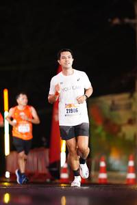 BIB: 21906
                            <button type="button" onclick="openModal(16448302)" class="btn btn-primary btn-sm float-right btn-popup" data-toggle="modal" data-target=".modal-high-quality">
                        <i class="fas fa-shopping-cart"></i> Add to Cart
                    </button>
                                            <button type="button" onclick="isThisMe(16448302, true)" class="btn btn-success btn-sm float-right btn-popup btn-isme hidden" data-toggle="tooltip" data-placement="bottom" title="นี่คือรูปของคุณใช่ไหม คลิกที่นี่เพื่อเอาเข้าอัลบั้ม">
                        <i class="fas fa-plus"></i> Add to album
                    </button>
                    <button type="button" onclick="isThisMe(16448302, false)" class="btn btn-warning btn-sm float-right btn-popup btn-isnotme hidden">
                        <i class="fas fa-ban"></i> Remove from album
                    </button>