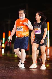 BIB: 23203, 25945
                            <button type="button" onclick="openModal(16467022)" class="btn btn-primary btn-sm float-right btn-popup" data-toggle="modal" data-target=".modal-high-quality">
                        <i class="fas fa-shopping-cart"></i> Add to Cart
                    </button>
                                            <button type="button" onclick="isThisMe(16467022, true)" class="btn btn-success btn-sm float-right btn-popup btn-isme hidden" data-toggle="tooltip" data-placement="bottom" title="นี่คือรูปของคุณใช่ไหม คลิกที่นี่เพื่อเอาเข้าอัลบั้ม">
                        <i class="fas fa-plus"></i> Add to album
                    </button>
                    <button type="button" onclick="isThisMe(16467022, false)" class="btn btn-warning btn-sm float-right btn-popup btn-isnotme hidden">
                        <i class="fas fa-ban"></i> Remove from album
                    </button>