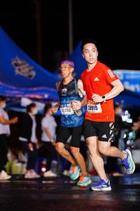 BIB: 450, 20919
                            <button type="button" onclick="openModal(16380310)" class="btn btn-primary btn-sm float-right btn-popup" data-toggle="modal" data-target=".modal-high-quality">
                        <i class="fas fa-shopping-cart"></i> Add to Cart
                    </button>
                                            <button type="button" onclick="isThisMe(16380310, true)" class="btn btn-success btn-sm float-right btn-popup btn-isme hidden" data-toggle="tooltip" data-placement="bottom" title="นี่คือรูปของคุณใช่ไหม คลิกที่นี่เพื่อเอาเข้าอัลบั้ม">
                        <i class="fas fa-plus"></i> Add to album
                    </button>
                    <button type="button" onclick="isThisMe(16380310, false)" class="btn btn-warning btn-sm float-right btn-popup btn-isnotme hidden">
                        <i class="fas fa-ban"></i> Remove from album
                    </button>