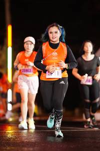 BIB: 25963
                            <button type="button" onclick="openModal(16388810)" class="btn btn-primary btn-sm float-right btn-popup" data-toggle="modal" data-target=".modal-high-quality">
                        <i class="fas fa-shopping-cart"></i> Add to Cart
                    </button>
                                            <button type="button" onclick="isThisMe(16388810, true)" class="btn btn-success btn-sm float-right btn-popup btn-isme hidden" data-toggle="tooltip" data-placement="bottom" title="นี่คือรูปของคุณใช่ไหม คลิกที่นี่เพื่อเอาเข้าอัลบั้ม">
                        <i class="fas fa-plus"></i> Add to album
                    </button>
                    <button type="button" onclick="isThisMe(16388810, false)" class="btn btn-warning btn-sm float-right btn-popup btn-isnotme hidden">
                        <i class="fas fa-ban"></i> Remove from album
                    </button>