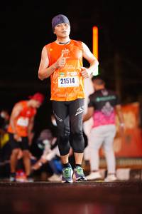 BIB: 21514
                            <button type="button" onclick="openModal(16361652)" class="btn btn-primary btn-sm float-right btn-popup" data-toggle="modal" data-target=".modal-high-quality">
                        <i class="fas fa-shopping-cart"></i> Add to Cart
                    </button>
                                            <button type="button" onclick="isThisMe(16361652, true)" class="btn btn-success btn-sm float-right btn-popup btn-isme hidden" data-toggle="tooltip" data-placement="bottom" title="นี่คือรูปของคุณใช่ไหม คลิกที่นี่เพื่อเอาเข้าอัลบั้ม">
                        <i class="fas fa-plus"></i> Add to album
                    </button>
                    <button type="button" onclick="isThisMe(16361652, false)" class="btn btn-warning btn-sm float-right btn-popup btn-isnotme hidden">
                        <i class="fas fa-ban"></i> Remove from album
                    </button>