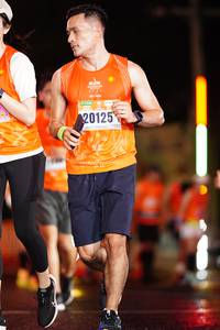 BIB: 20125
                            <button type="button" onclick="openModal(16389578)" class="btn btn-primary btn-sm float-right btn-popup" data-toggle="modal" data-target=".modal-high-quality">
                        <i class="fas fa-shopping-cart"></i> Add to Cart
                    </button>
                                            <button type="button" onclick="isThisMe(16389578, true)" class="btn btn-success btn-sm float-right btn-popup btn-isme hidden" data-toggle="tooltip" data-placement="bottom" title="นี่คือรูปของคุณใช่ไหม คลิกที่นี่เพื่อเอาเข้าอัลบั้ม">
                        <i class="fas fa-plus"></i> Add to album
                    </button>
                    <button type="button" onclick="isThisMe(16389578, false)" class="btn btn-warning btn-sm float-right btn-popup btn-isnotme hidden">
                        <i class="fas fa-ban"></i> Remove from album
                    </button>