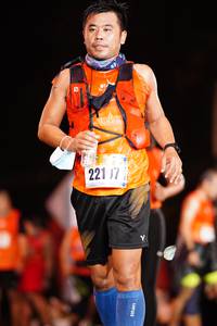 BIB: 221
                            <button type="button" onclick="openModal(16402400)" class="btn btn-primary btn-sm float-right btn-popup" data-toggle="modal" data-target=".modal-high-quality">
                        <i class="fas fa-shopping-cart"></i> Add to Cart
                    </button>
                                            <button type="button" onclick="isThisMe(16402400, true)" class="btn btn-success btn-sm float-right btn-popup btn-isme hidden" data-toggle="tooltip" data-placement="bottom" title="นี่คือรูปของคุณใช่ไหม คลิกที่นี่เพื่อเอาเข้าอัลบั้ม">
                        <i class="fas fa-plus"></i> Add to album
                    </button>
                    <button type="button" onclick="isThisMe(16402400, false)" class="btn btn-warning btn-sm float-right btn-popup btn-isnotme hidden">
                        <i class="fas fa-ban"></i> Remove from album
                    </button>