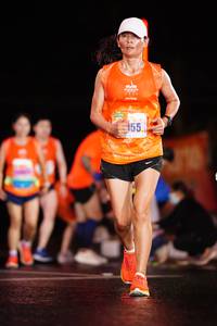 BIB: 155
                            <button type="button" onclick="openModal(16395531)" class="btn btn-primary btn-sm float-right btn-popup" data-toggle="modal" data-target=".modal-high-quality">
                        <i class="fas fa-shopping-cart"></i> Add to Cart
                    </button>
                                            <button type="button" onclick="isThisMe(16395531, true)" class="btn btn-success btn-sm float-right btn-popup btn-isme hidden" data-toggle="tooltip" data-placement="bottom" title="นี่คือรูปของคุณใช่ไหม คลิกที่นี่เพื่อเอาเข้าอัลบั้ม">
                        <i class="fas fa-plus"></i> Add to album
                    </button>
                    <button type="button" onclick="isThisMe(16395531, false)" class="btn btn-warning btn-sm float-right btn-popup btn-isnotme hidden">
                        <i class="fas fa-ban"></i> Remove from album
                    </button>