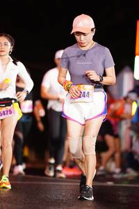 BIB: 244, 5475
                            <button type="button" onclick="openModal(16393631)" class="btn btn-primary btn-sm float-right btn-popup" data-toggle="modal" data-target=".modal-high-quality">
                        <i class="fas fa-shopping-cart"></i> Add to Cart
                    </button>
                                            <button type="button" onclick="isThisMe(16393631, true)" class="btn btn-success btn-sm float-right btn-popup btn-isme hidden" data-toggle="tooltip" data-placement="bottom" title="นี่คือรูปของคุณใช่ไหม คลิกที่นี่เพื่อเอาเข้าอัลบั้ม">
                        <i class="fas fa-plus"></i> Add to album
                    </button>
                    <button type="button" onclick="isThisMe(16393631, false)" class="btn btn-warning btn-sm float-right btn-popup btn-isnotme hidden">
                        <i class="fas fa-ban"></i> Remove from album
                    </button>