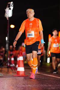 BIB: 23040
                            <button type="button" onclick="openModal(16461120)" class="btn btn-primary btn-sm float-right btn-popup" data-toggle="modal" data-target=".modal-high-quality">
                        <i class="fas fa-shopping-cart"></i> Add to Cart
                    </button>
                                            <button type="button" onclick="isThisMe(16461120, true)" class="btn btn-success btn-sm float-right btn-popup btn-isme hidden" data-toggle="tooltip" data-placement="bottom" title="นี่คือรูปของคุณใช่ไหม คลิกที่นี่เพื่อเอาเข้าอัลบั้ม">
                        <i class="fas fa-plus"></i> Add to album
                    </button>
                    <button type="button" onclick="isThisMe(16461120, false)" class="btn btn-warning btn-sm float-right btn-popup btn-isnotme hidden">
                        <i class="fas fa-ban"></i> Remove from album
                    </button>