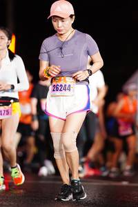 BIB: 26244, 475
                            <button type="button" onclick="openModal(16393916)" class="btn btn-primary btn-sm float-right btn-popup" data-toggle="modal" data-target=".modal-high-quality">
                        <i class="fas fa-shopping-cart"></i> Add to Cart
                    </button>
                                            <button type="button" onclick="isThisMe(16393916, true)" class="btn btn-success btn-sm float-right btn-popup btn-isme hidden" data-toggle="tooltip" data-placement="bottom" title="นี่คือรูปของคุณใช่ไหม คลิกที่นี่เพื่อเอาเข้าอัลบั้ม">
                        <i class="fas fa-plus"></i> Add to album
                    </button>
                    <button type="button" onclick="isThisMe(16393916, false)" class="btn btn-warning btn-sm float-right btn-popup btn-isnotme hidden">
                        <i class="fas fa-ban"></i> Remove from album
                    </button>