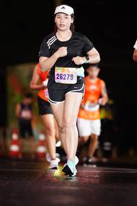 BIB: 26279
                            <button type="button" onclick="openModal(16370756)" class="btn btn-primary btn-sm float-right btn-popup" data-toggle="modal" data-target=".modal-high-quality">
                        <i class="fas fa-shopping-cart"></i> Add to Cart
                    </button>
                                            <button type="button" onclick="isThisMe(16370756, true)" class="btn btn-success btn-sm float-right btn-popup btn-isme hidden" data-toggle="tooltip" data-placement="bottom" title="นี่คือรูปของคุณใช่ไหม คลิกที่นี่เพื่อเอาเข้าอัลบั้ม">
                        <i class="fas fa-plus"></i> Add to album
                    </button>
                    <button type="button" onclick="isThisMe(16370756, false)" class="btn btn-warning btn-sm float-right btn-popup btn-isnotme hidden">
                        <i class="fas fa-ban"></i> Remove from album
                    </button>